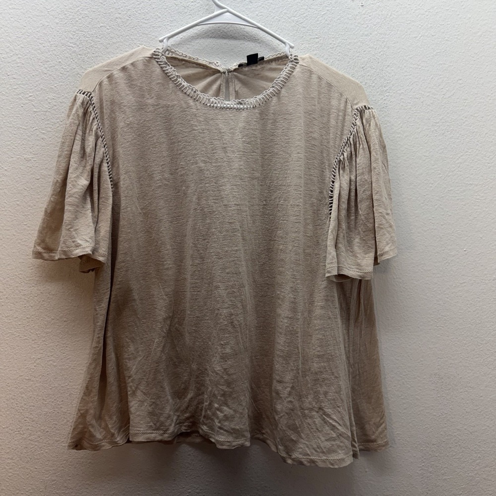 Ann Taylor SZ L Short Flutter Sleeve 100% Linen Lightweight Top Scoop Neck Tan‎